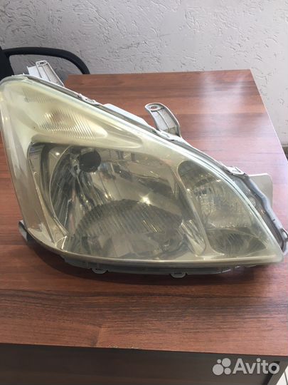 Фара toyota premio 240 бу правая