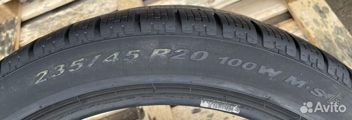 Pirelli Winter Sottozero 270 Serie II 235/45 R20