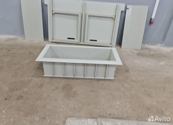 Резервуар пластиковый