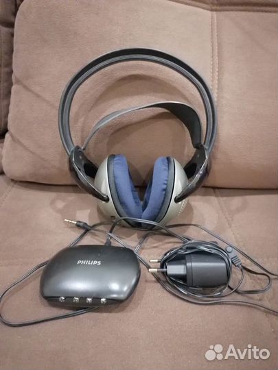 Беспроводные наушники Philips