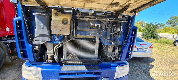 Renault Premium с полуприцепом, 2011
