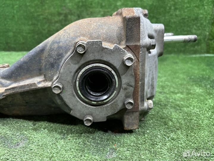 Редуктор subaru forester SJ5 FB20 R 2015 Зад / Зад