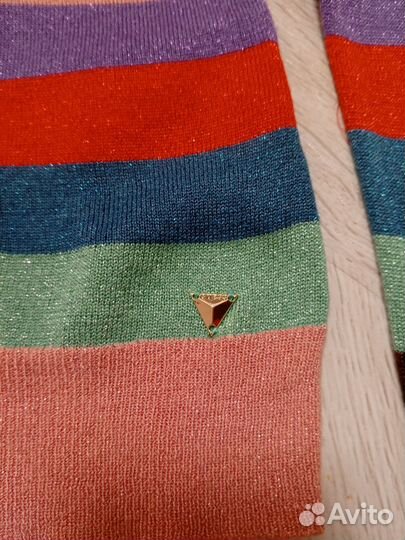 Женский свитер Guess