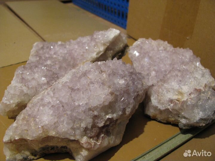 Минералы натуральные, розовый кварц искусственный