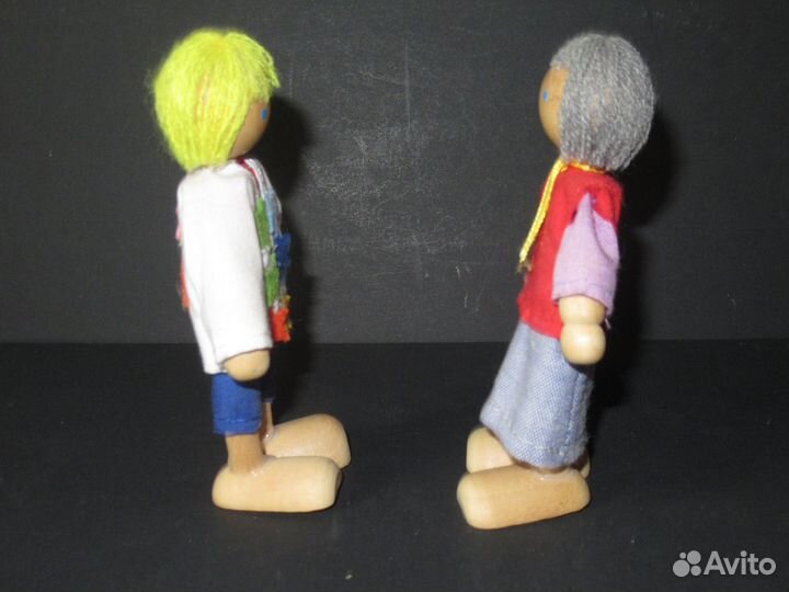 Деревянные куклы из серии 