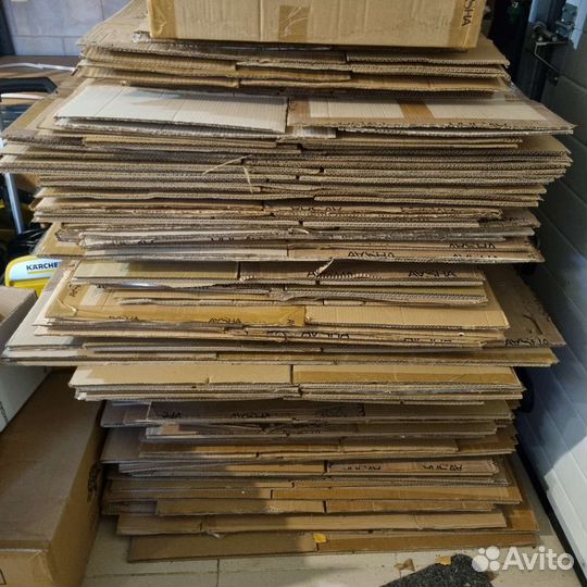 Картонные коробки б/у