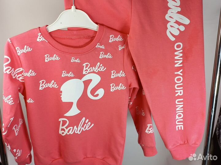 Спортивный костюм Barbie для девочки 5,6 лет
