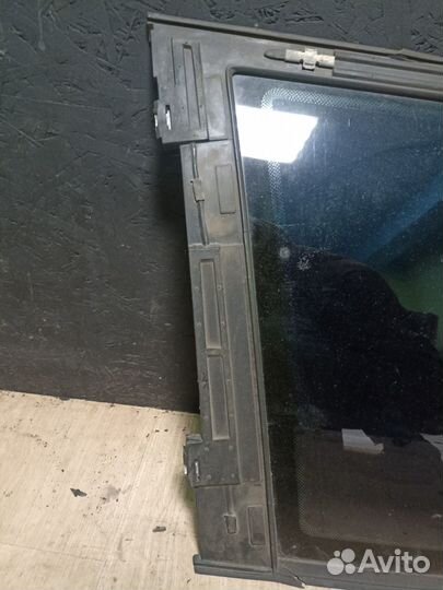 Стекло кузовное глухое левое Volvo V70 Xc B5254T