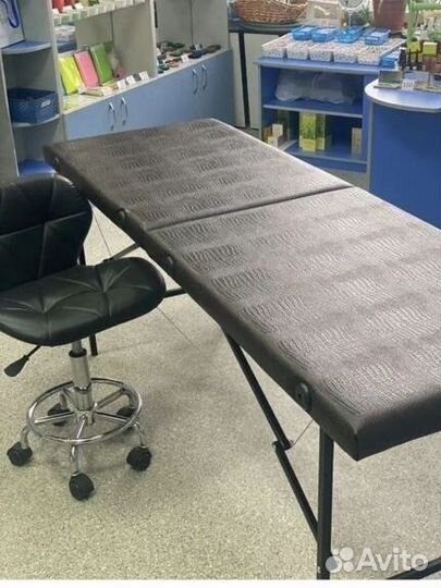 Массажная кушетка