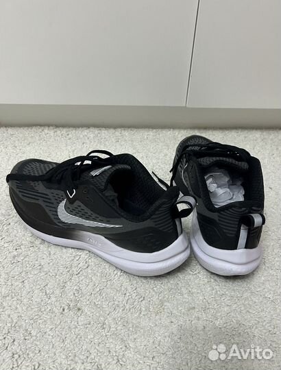 Кроссовки мужские Nike Zoom Winflo 9