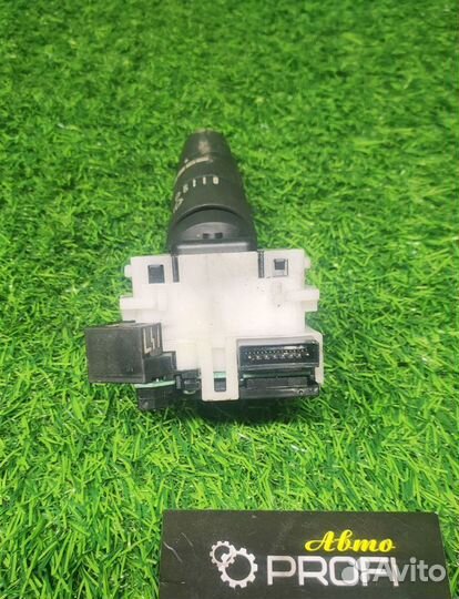 Подрулевой переключатель Nissan