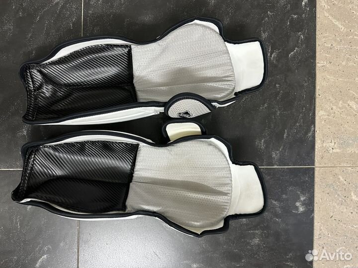 Хоккейные шитки Jofa, RBK, Reebok