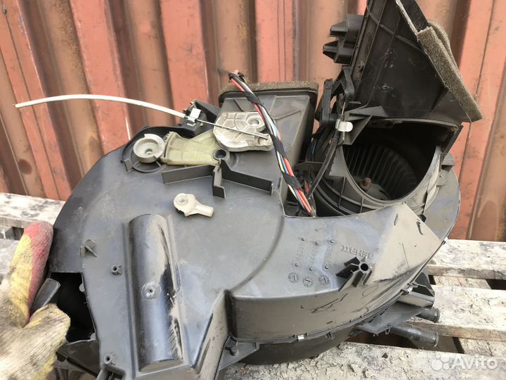 Печка отопитель радиатор моторчик Peugeot 206