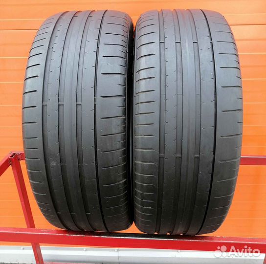 Pirelli P Zero PZ4 245/45 R18 100Y