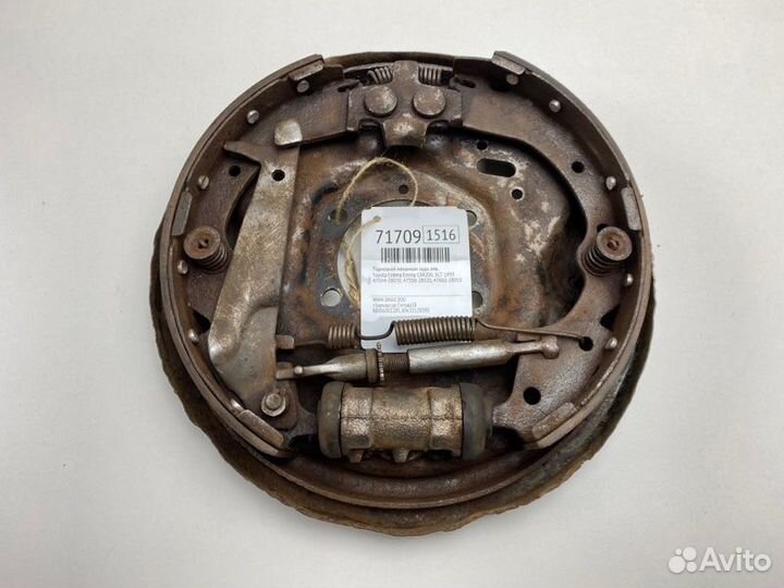 Тормозной механизм задний левый Toyota Estima