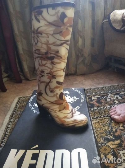 Резиновые сапоги