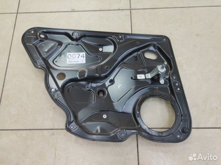 Стеклоподъемник задний левый Volkswagen Passat B6