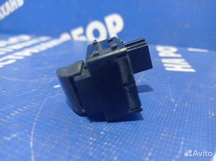 Кнопка стеклоподъемника Bmw E65 седан 2003