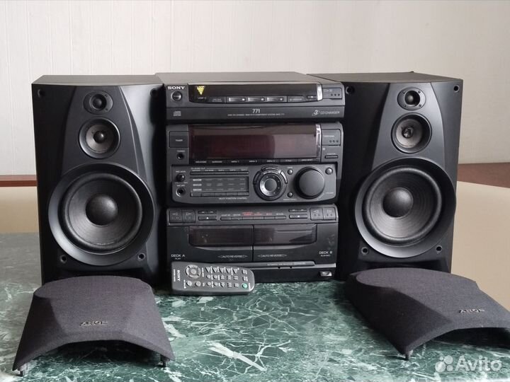 Музыкальный центр Sony H771