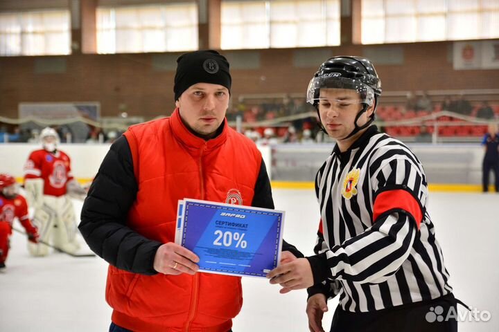 Тренер по хоккею