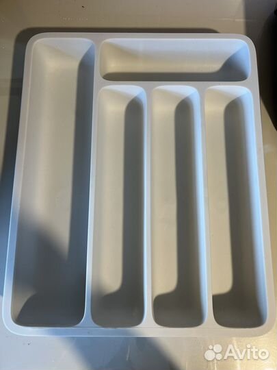 Лоток для столовых приборов