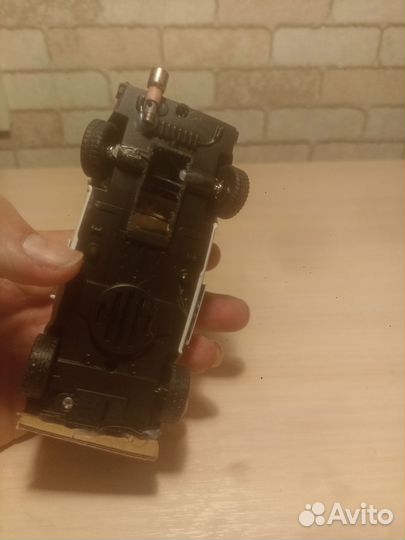 Модель автомобиля