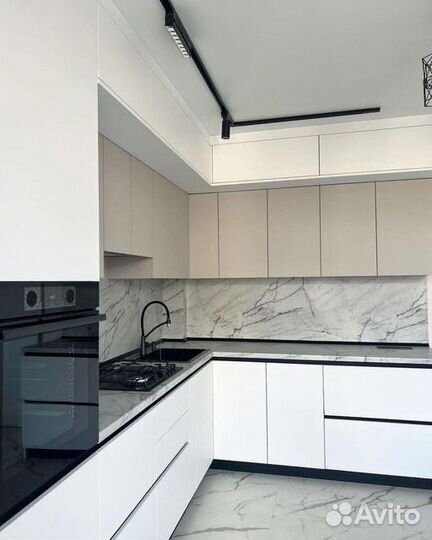 Кухни на заказ кухонный гарнитур