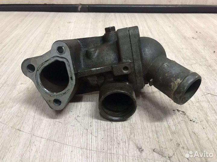 Термостат с корпусом mitsubishi carisma 1.6 4G92