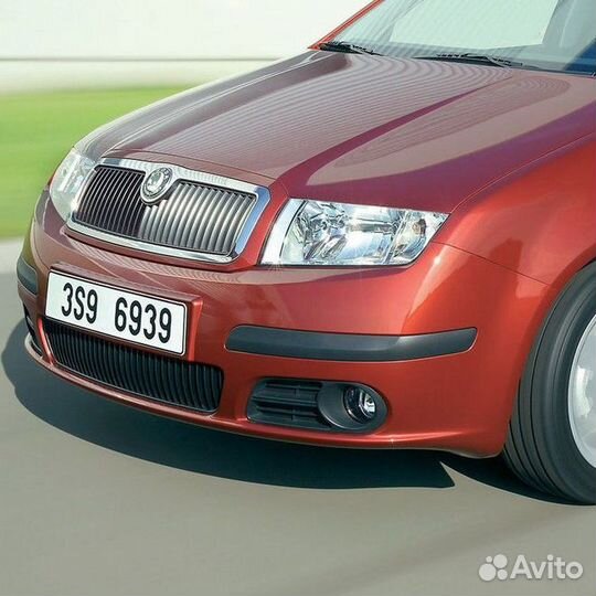 Бампер передний в цвет Skoda Fabia 1 (2004-2007)