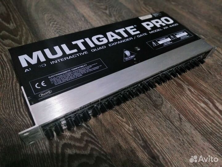 Экспандер/Гейт Behringer multigate PRO XR4400