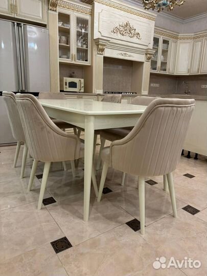 Кухонный стол/ стол стулья