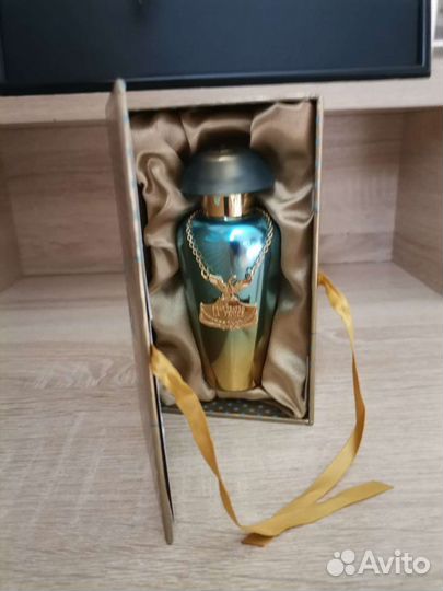 Флакон от нишевой парфюмерии