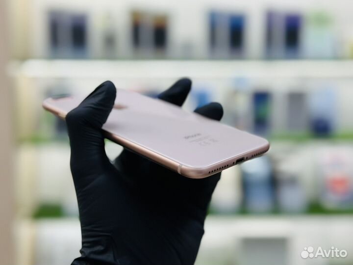 iPhone 8 Plus 64Gb