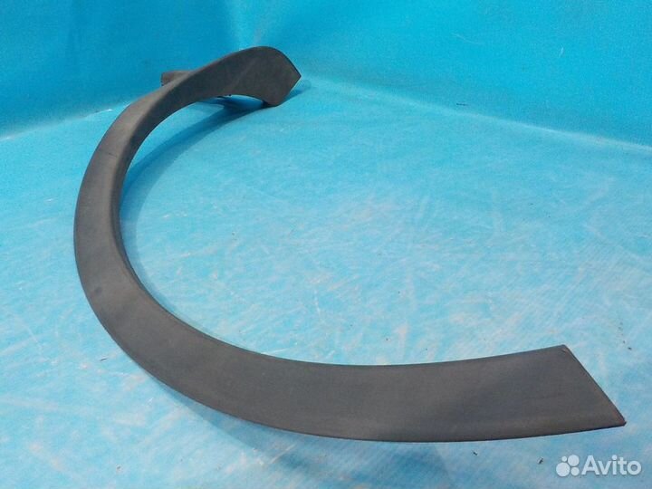 Накладка крыла заднего правого Ford Fusion 2002-20