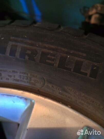 Pirelli 176A2 CE11 TL 195/60 R15