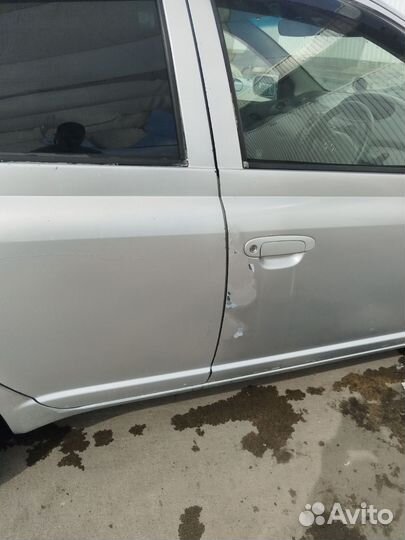 Toyota Vitz 1.5 МТ, 2002, 70 000 км