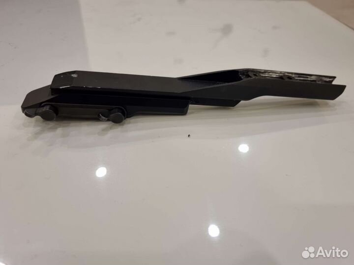 Быстросъемный кронштейн на ласточкин хвост