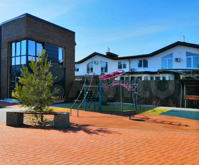 Дом 73,2 м² на участке 2 сот.