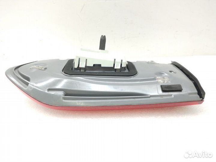 Фонарь крышки багажника (внутренний) задний левый