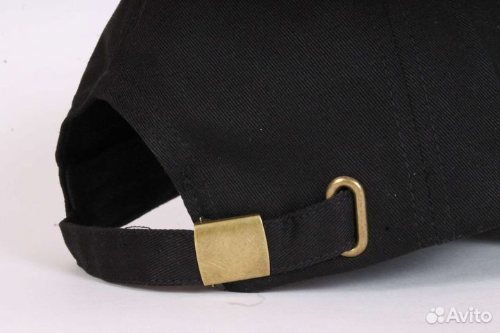 Бейсболка с авторским вышитым шевроном