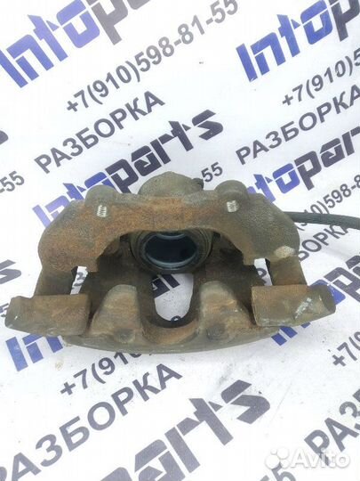 Суппорт передний правый Mazda 3 BK LF 2007