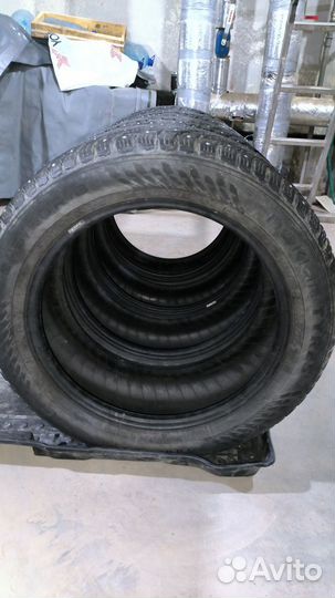 Nokian Tyres Hakkapeliitta 9 245/50 R18 100T