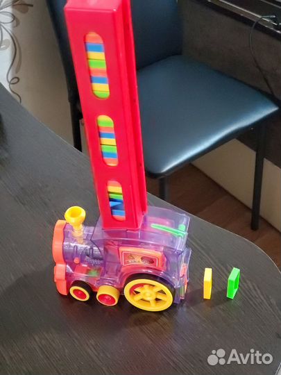 Игрушка интерактивный паровозик 