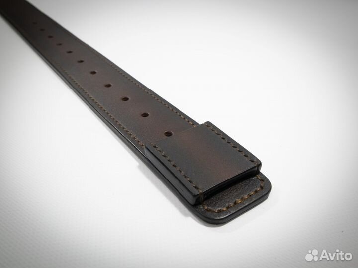 Кожаный гитарный ремень.Ручной пошив
