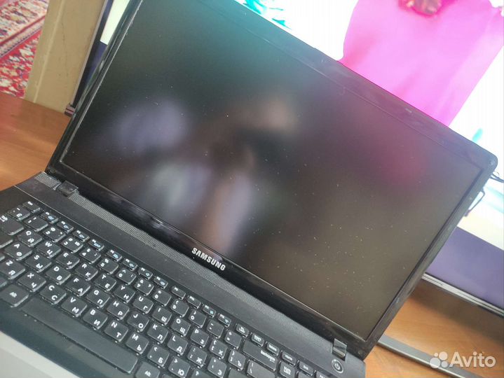 Samsung NP300E7A