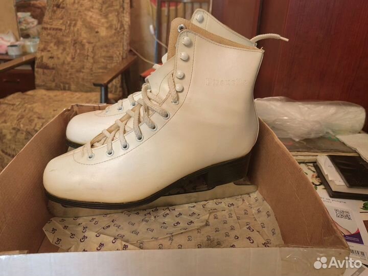 Коньки для фигурного катания