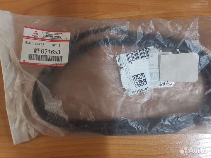 Прокладка клапанной крышки ME071653