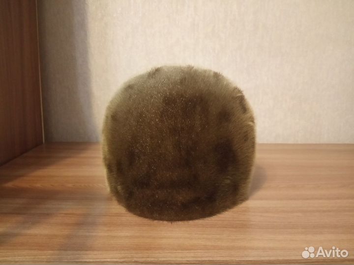 Шапка меховая женская. Мех нерпа