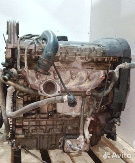 Контрактный двигатель Volvo B5254T2 2.5
