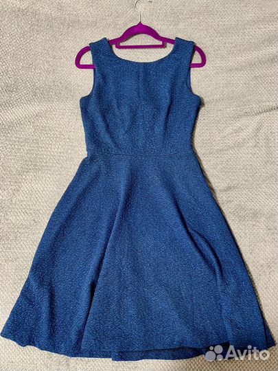 Женское платье S (42/44)